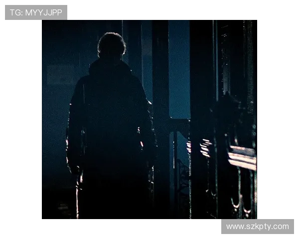 《银翼杀手》:3个让你心碎的爱情片段,200%的孤独感! 《银翼杀手》:3个让你心碎的爱情片段,200%的孤独感!