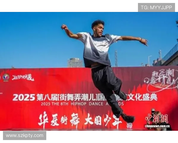 《舞林争霸》第二季:一场燃爆感官的街舞盛宴,谁将问鼎街舞之王? 《舞林争霸》第二季:一场燃爆感官的街舞盛宴,谁将问鼎街舞之王?